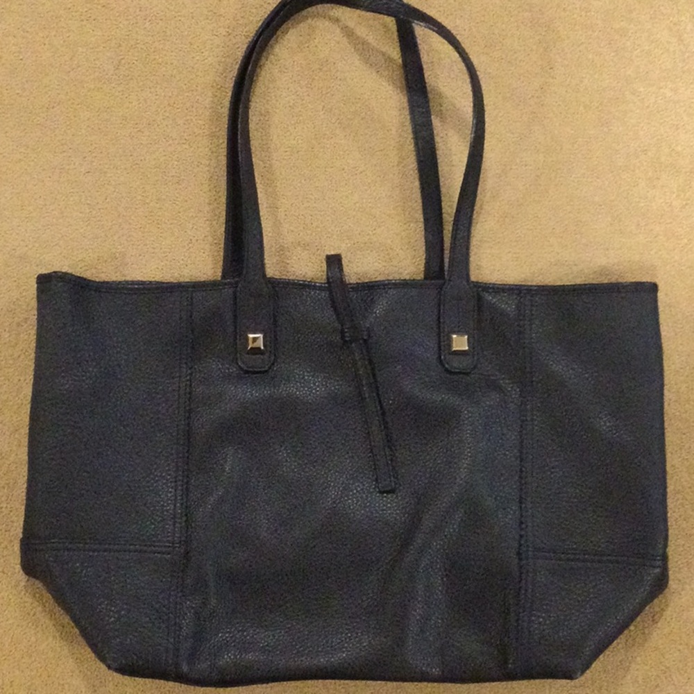 Stella and Dot Paris Market Tote